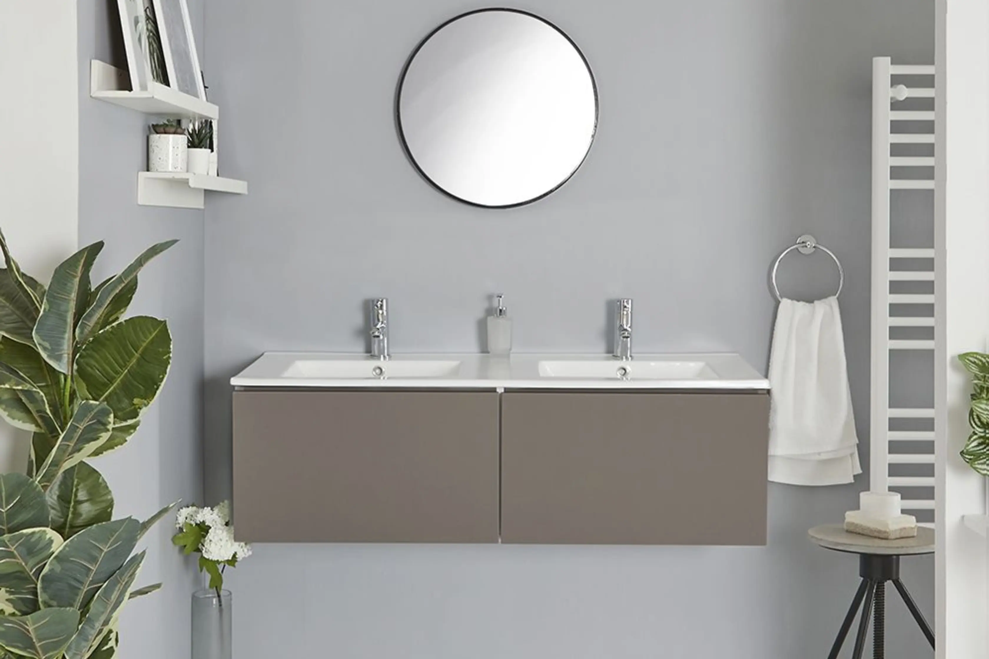 Wall Hung Vanity Unit In Stylish Bathroom